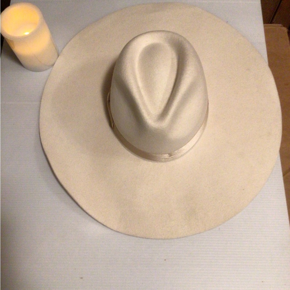 NEW Rare ! Lack of Color wide brim soft wool rancher - Picture 3 of 8